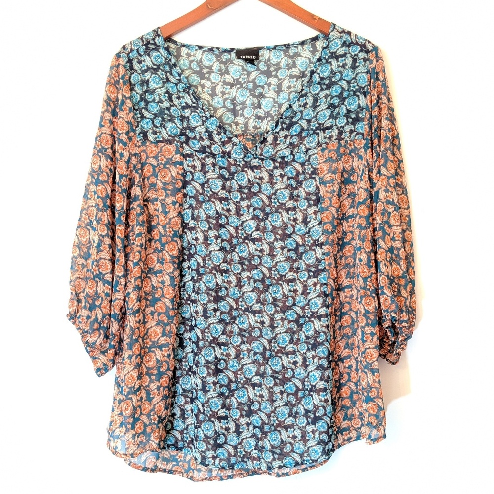 Torrid Boho Sheer Floral Blouse Size 1 (14/16)
